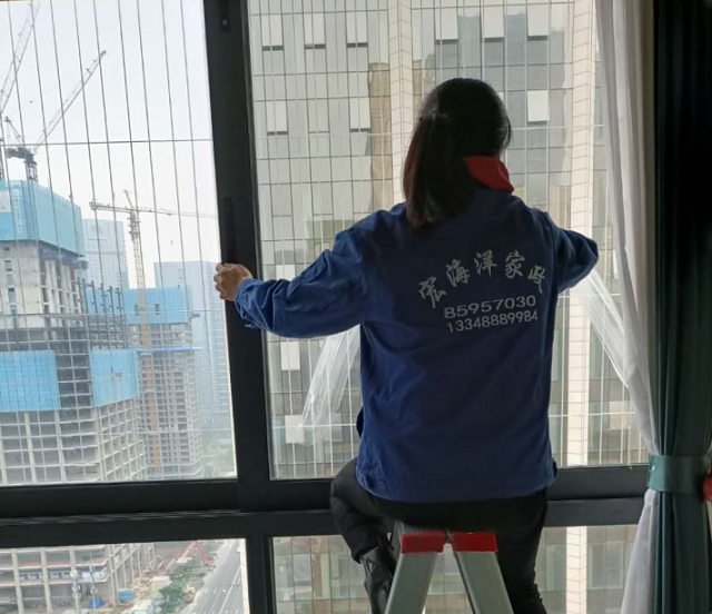 成都保潔公司低價價格戰(zhàn)：餓死同行、累死自己、坑死客戶！